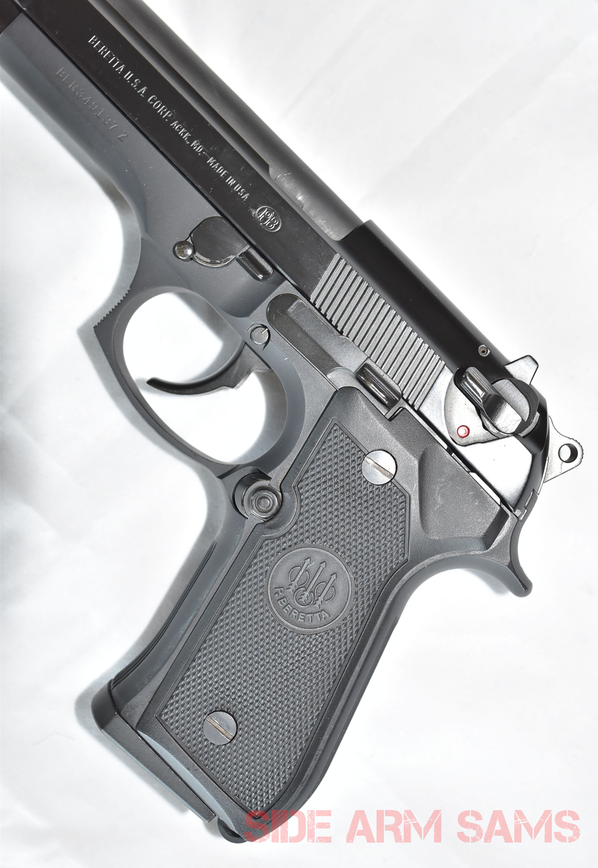 Vintage Beretta 92FS Made 1994 USA 9mm Pistol in Original Box Side